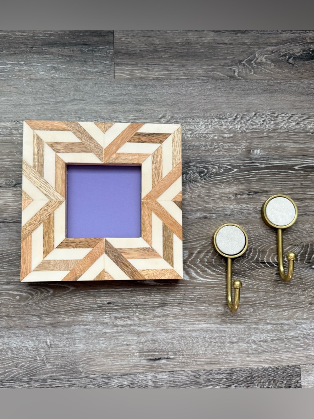 🐻 2/$25 • Decor Bundle • Wooden Chevron Frame with 2 Gold & White Stone Hooks